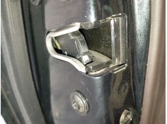 CERRADURA PUERTA TRASERA IZQUIERDA 