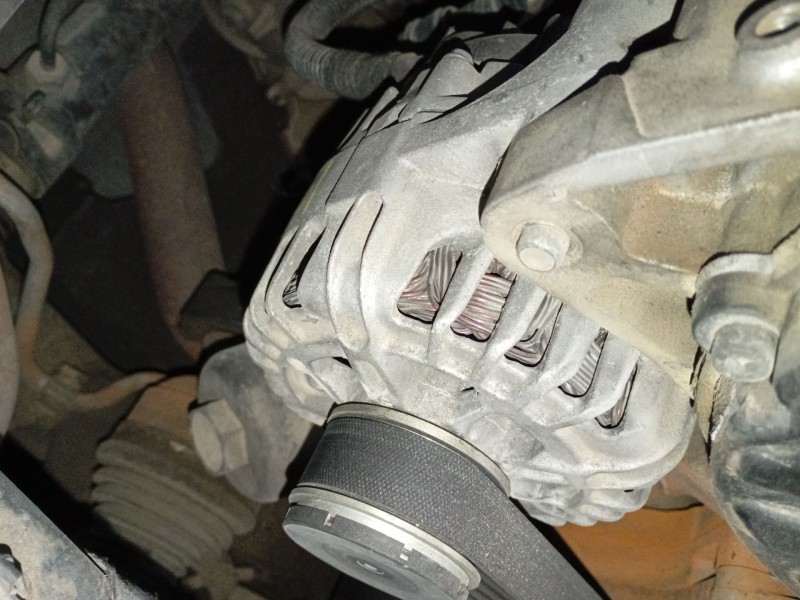 Recambio de alternador para opel insignia a (g09) 2.0 cdti (68) referencia OEM IAM   