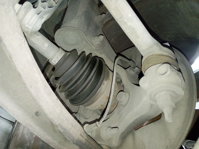 Recambio de mangueta delantera derecha para opel insignia a (g09) 2.0 cdti (68) referencia OEM IAM   