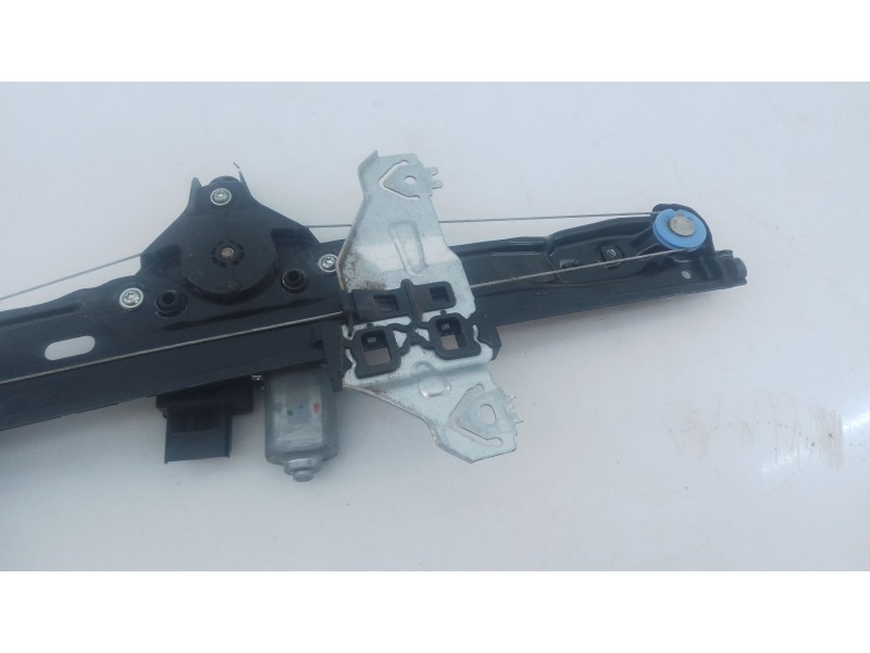 Recambio de elevalunas delantero izquierdo para renault kadjar (ha_, hl_) 1.6 dci 130 referencia OEM IAM   