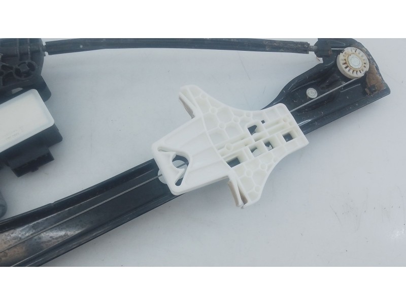 Recambio de elevalunas trasero derecho para skoda fabia iv (pj3) 1.0 tsi referencia OEM IAM   