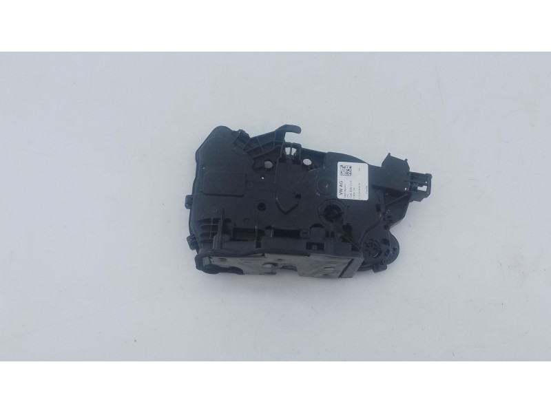 Recambio de cerradura puerta trasera derecha para skoda fabia iv (pj3) 1.0 tsi referencia OEM IAM   
