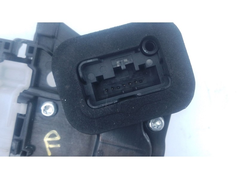 Recambio de cerradura puerta trasera derecha para skoda fabia iv (pj3) 1.0 tsi referencia OEM IAM   