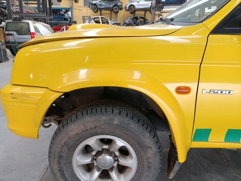 Recambio de aleta delantera izquierda para mitsubishi l200 (k7_t, k6_t, k5_t) 2.5 td 4wd (k74t) referencia OEM IAM   