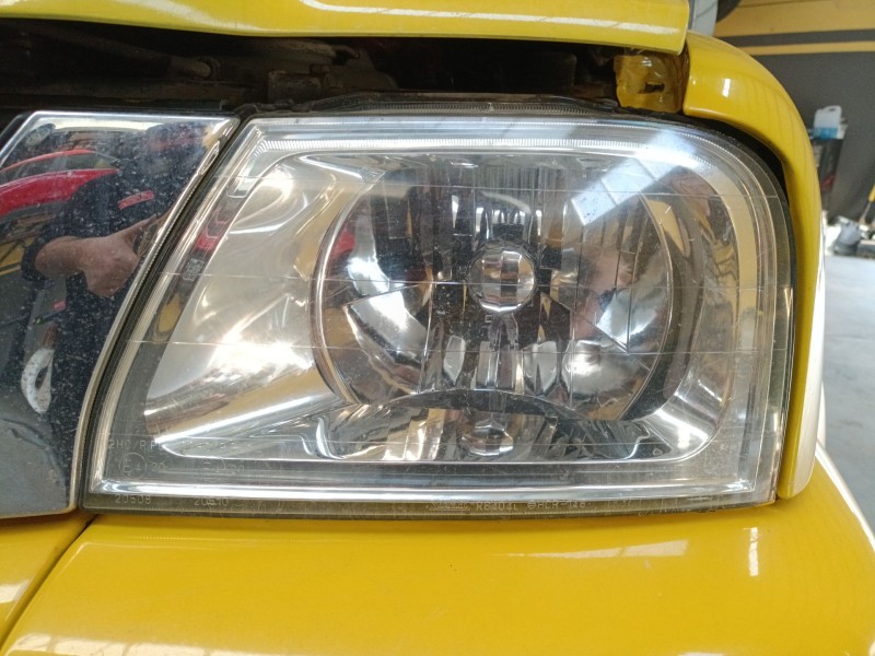 Recambio de faro izquierdo para mitsubishi l200 (k7_t, k6_t, k5_t) 2.5 td 4wd (k74t) referencia OEM IAM   