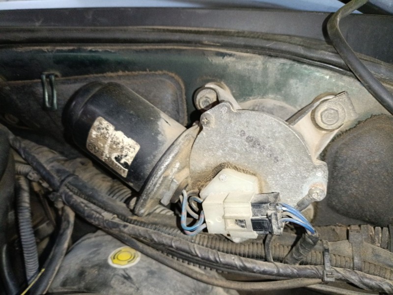 Recambio de motor limpia delantero para mitsubishi l200 (k7_t, k6_t, k5_t) 2.5 td 4wd (k74t) referencia OEM IAM   