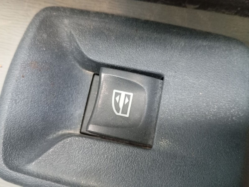 Recambio de mando elevalunas delantero derecho para dacia lodgy (js_) 1.5 dci referencia OEM IAM   