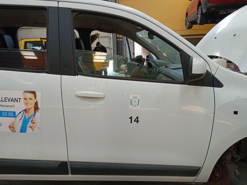 Recambio de puerta delantera derecha para dacia lodgy (js_) 1.5 dci referencia OEM IAM   