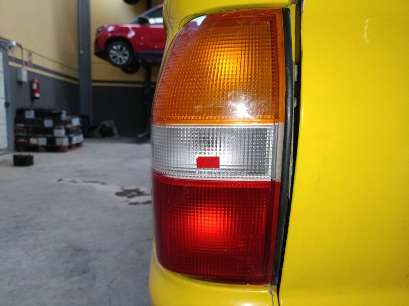 Recambio de piloto trasero izquierdo para mitsubishi l200 (k7_t, k6_t, k5_t) 2.5 td 4wd (k74t) referencia OEM IAM   