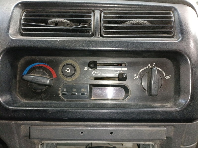 Recambio de mando calefaccion / aire acondicionado para mitsubishi l200 (k7_t, k6_t, k5_t) 2.5 td 4wd (k74t) referencia OEM IAM 