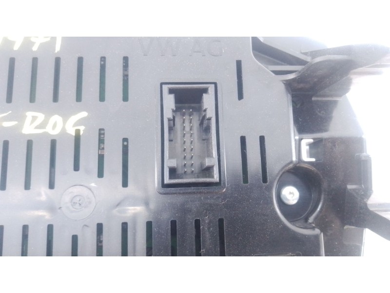 Recambio de cuadro instrumentos para volkswagen t-roc (a11, d11) 1.5 tsi referencia OEM IAM 2GJ920310B  