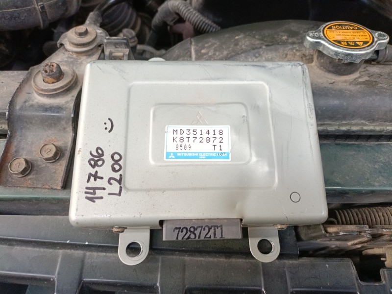 Recambio de centralita motor uce para mitsubishi l200 (k7_t, k6_t, k5_t) 2.5 td 4wd (k74t) referencia OEM IAM MD351418 K8T72872 