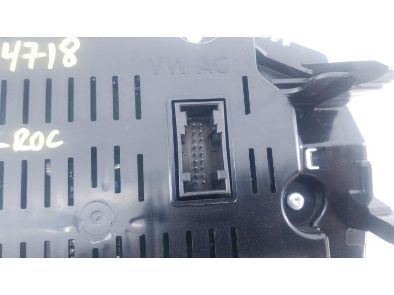 Recambio de cuadro instrumentos para volkswagen t-roc (a11, d11) 2.0 tdi scr referencia OEM IAM 2GJ920310D  