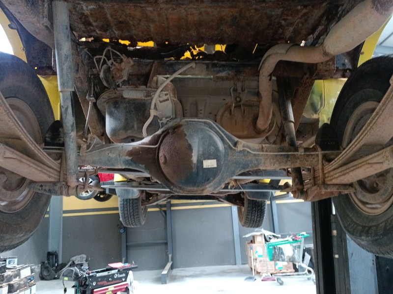 Recambio de diferencial trasero para mitsubishi l200 (k7_t, k6_t, k5_t) 2.5 td 4wd (k74t) referencia OEM IAM   