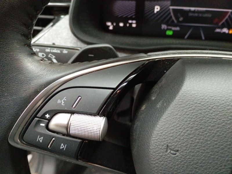 Recambio de volante para skoda scala (nw1) 1.0 tsi referencia OEM IAM   