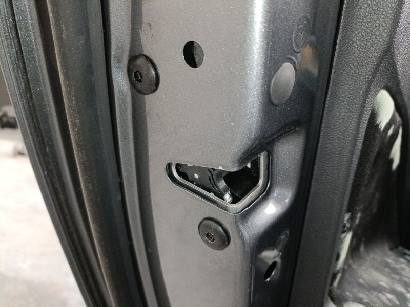 Recambio de cerradura puerta trasera izquierda para skoda scala (nw1) 1.0 tsi referencia OEM IAM   