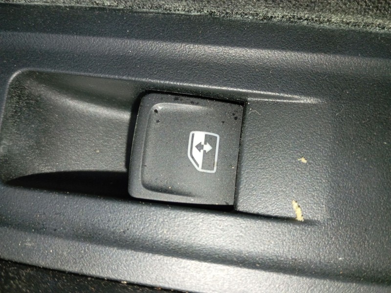 Recambio de mando elevalunas trasero derecho para skoda scala (nw1) 1.0 tsi referencia OEM IAM   