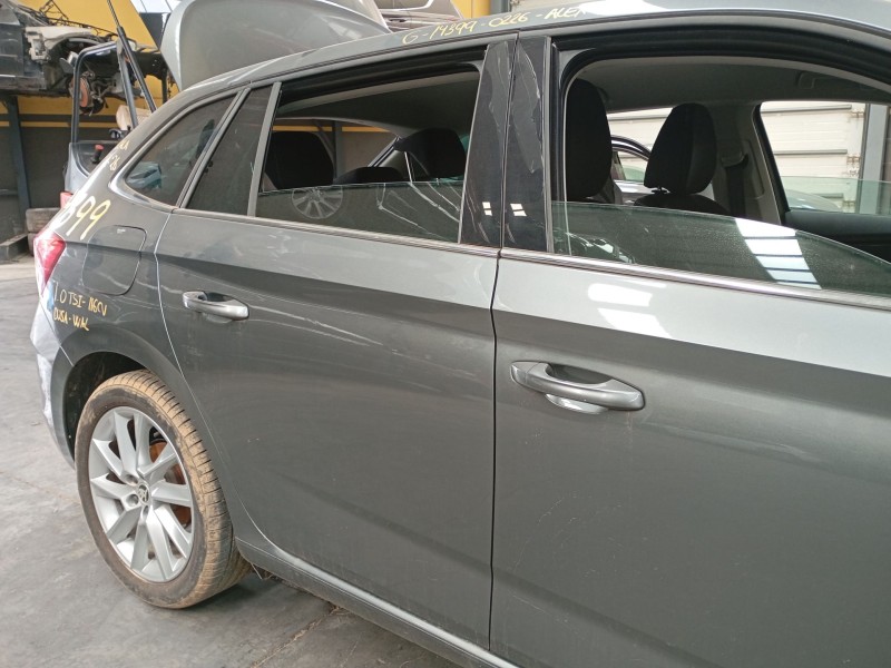 Recambio de puerta trasera derecha para skoda scala (nw1) 1.0 tsi referencia OEM IAM   