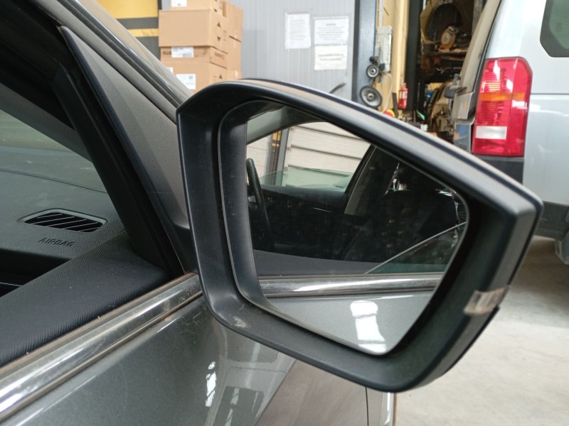 Recambio de retrovisor derecho electrico para skoda scala (nw1) 1.0 tsi referencia OEM IAM   