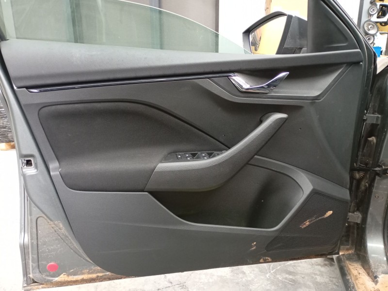 Recambio de guarnecido puerta delantera izquierda para skoda scala (nw1) 1.0 tsi referencia OEM IAM   