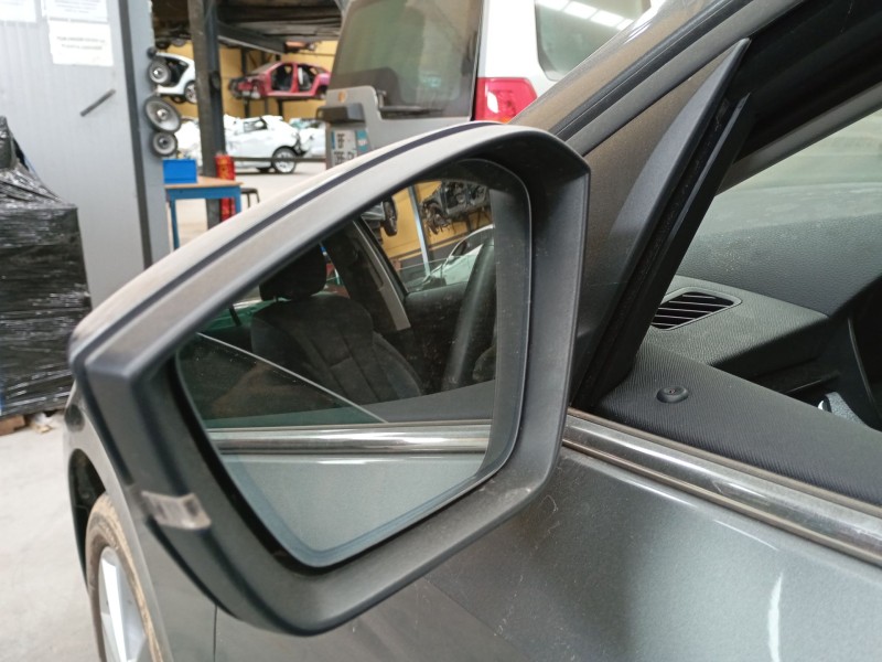 Recambio de retrovisor izquierdo electrico para skoda scala (nw1) 1.0 tsi referencia OEM IAM   