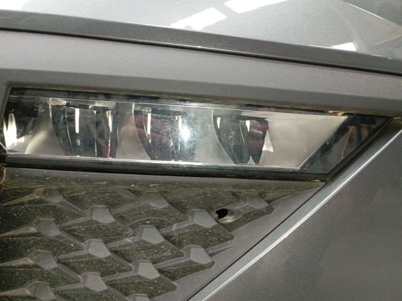 Recambio de faro antiniebla derecho para skoda scala (nw1) 1.0 tsi referencia OEM IAM   