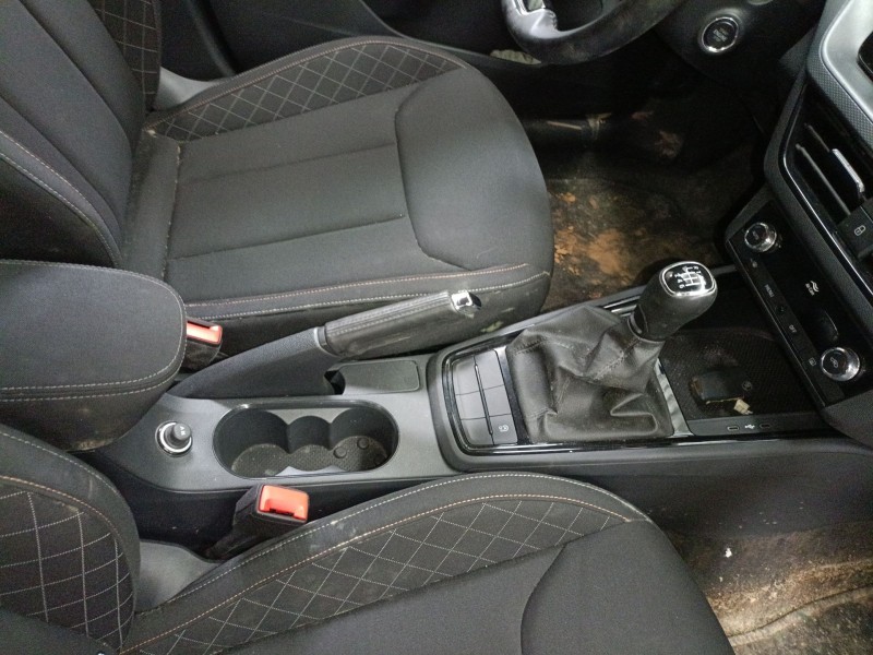 Recambio de consola central para skoda scala (nw1) 1.0 tsi referencia OEM IAM   