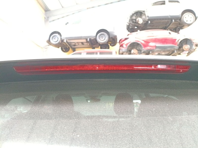 Recambio de luz central de freno para skoda scala (nw1) 1.0 tsi referencia OEM IAM   