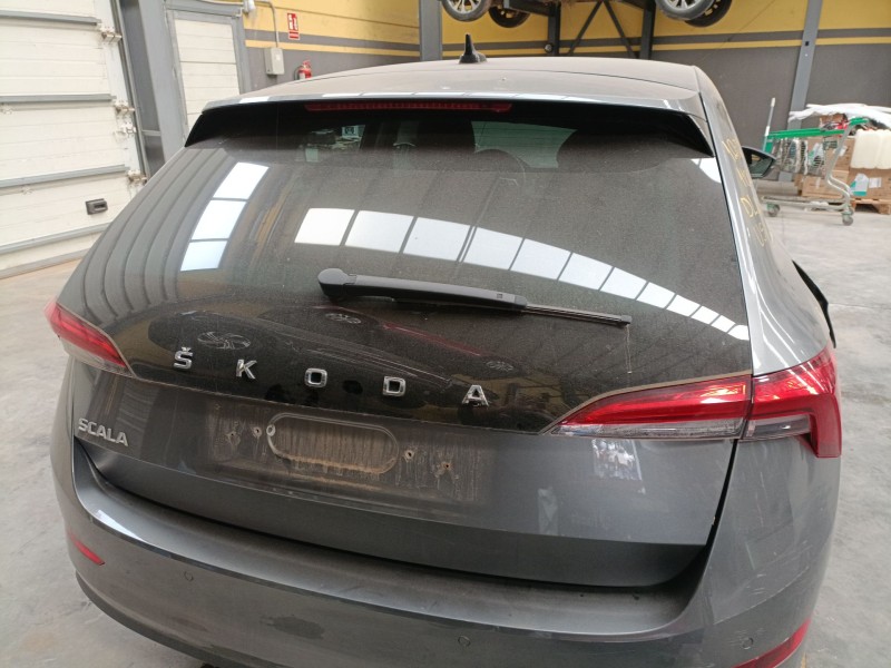 Recambio de porton trasero para skoda scala (nw1) 1.0 tsi referencia OEM IAM   
