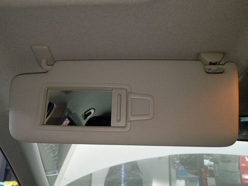 Recambio de parasol izquierdo para skoda kamiq (nw4) 1.0 tsi referencia OEM IAM   