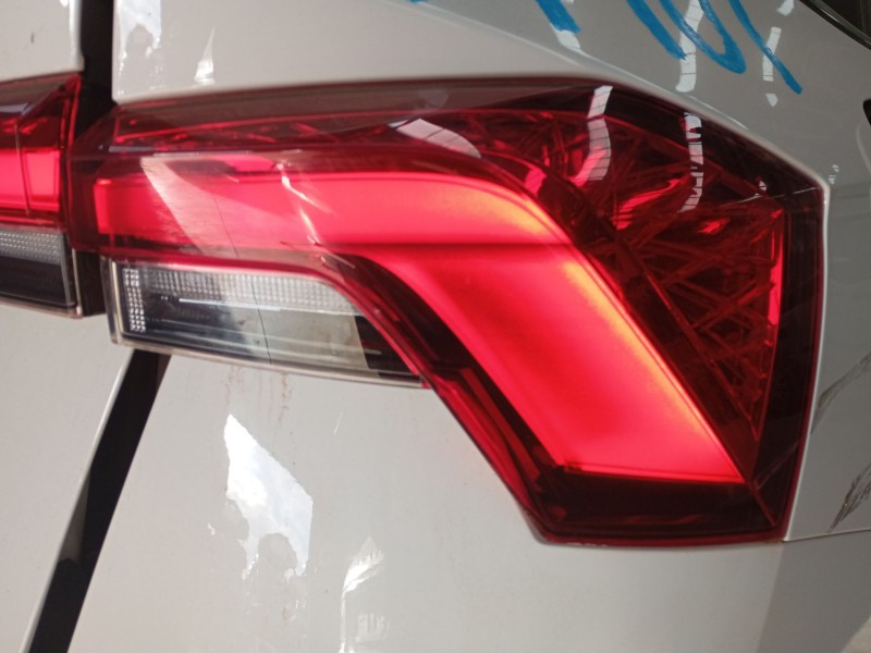 Recambio de piloto trasero derecho para skoda kamiq (nw4) 1.0 tsi referencia OEM IAM   