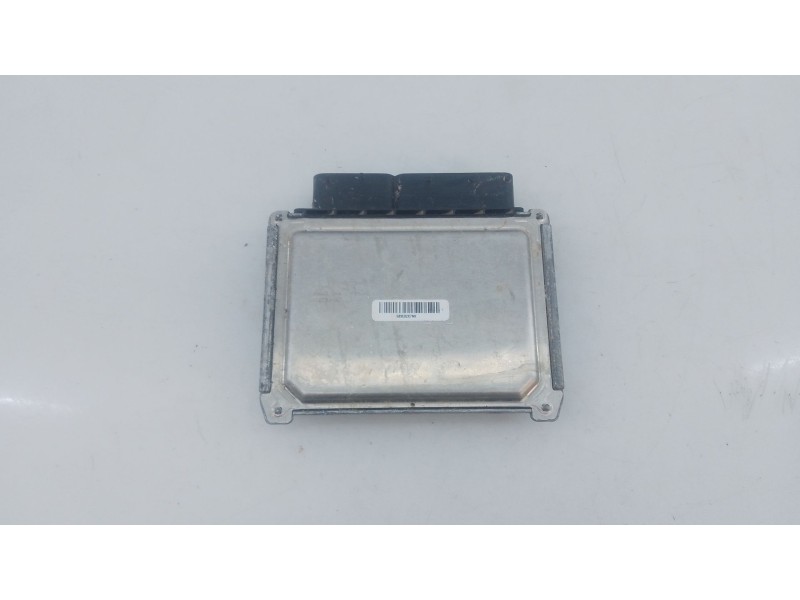 Recambio de centralita motor uce para volkswagen taigo (cs1) 1.0 tsi referencia OEM IAM 05C907394D 42022454 