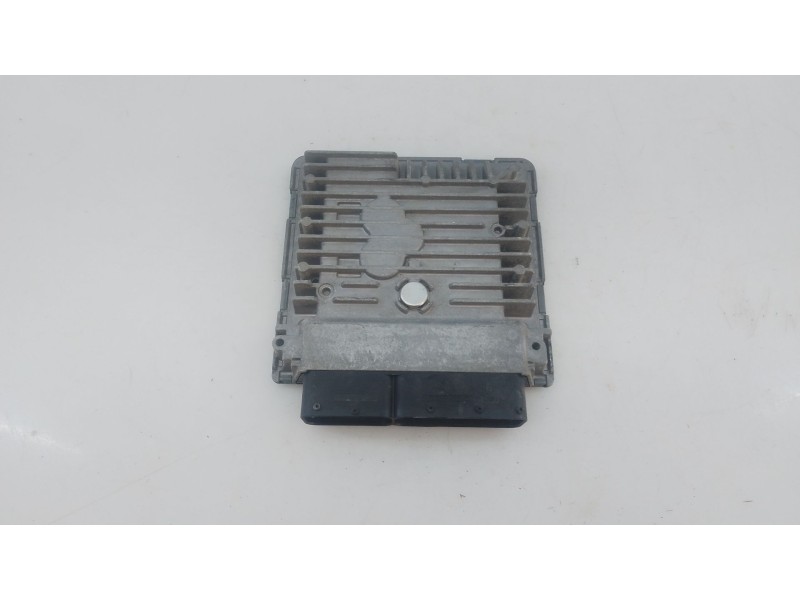 Recambio de centralita motor uce para skoda fabia ii (542) 1.6 tdi referencia OEM IAM 03L906023NG  