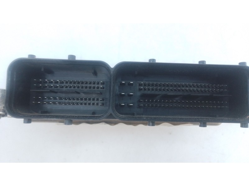 Recambio de centralita motor uce para volkswagen t-roc (a11, d11) 1.0 tsi referencia OEM IAM 05C907394D  