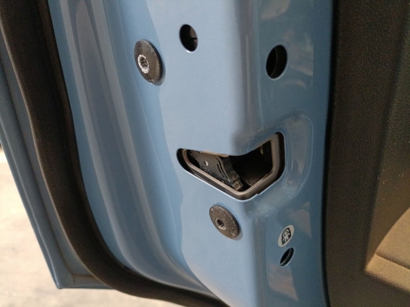 Recambio de cerradura puerta trasera izquierda para volkswagen t-cross (c11, d31) 1.0 tsi referencia OEM IAM   