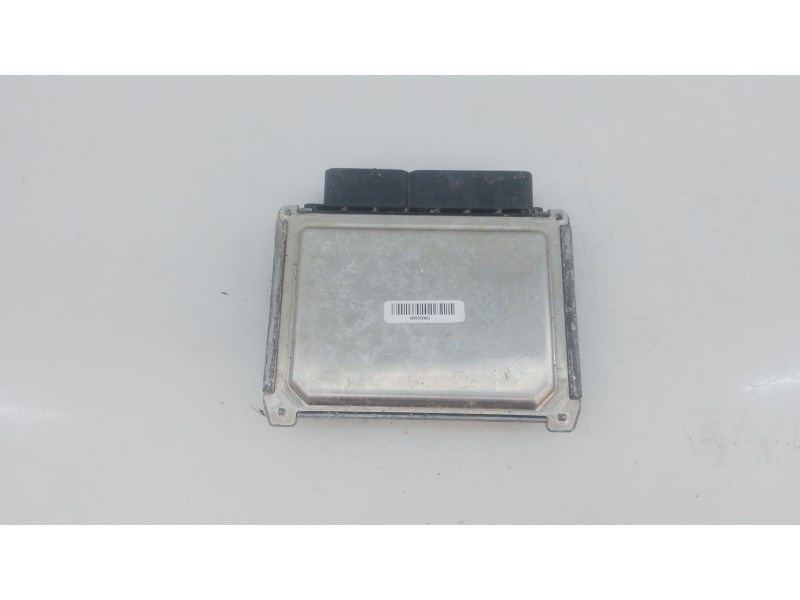 Recambio de centralita motor uce para volkswagen taigo (cs1) 1.0 tsi referencia OEM IAM 05C907394D  