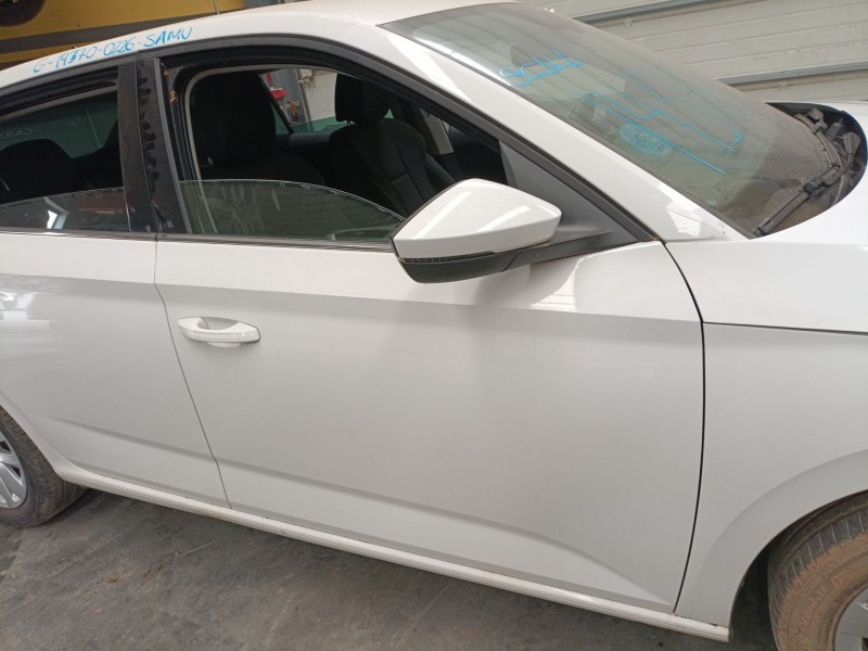 Recambio de puerta delantera derecha para skoda scala (nw1) 1.0 tsi referencia OEM IAM   