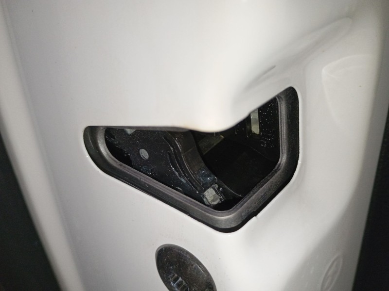 Recambio de cerradura puerta trasera izquierda para skoda kamiq (nw4) 1.0 tsi referencia OEM IAM   