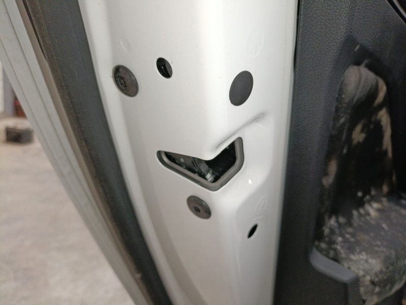 Recambio de cerradura puerta trasera izquierda para skoda scala (nw1) 1.0 tsi referencia OEM IAM   