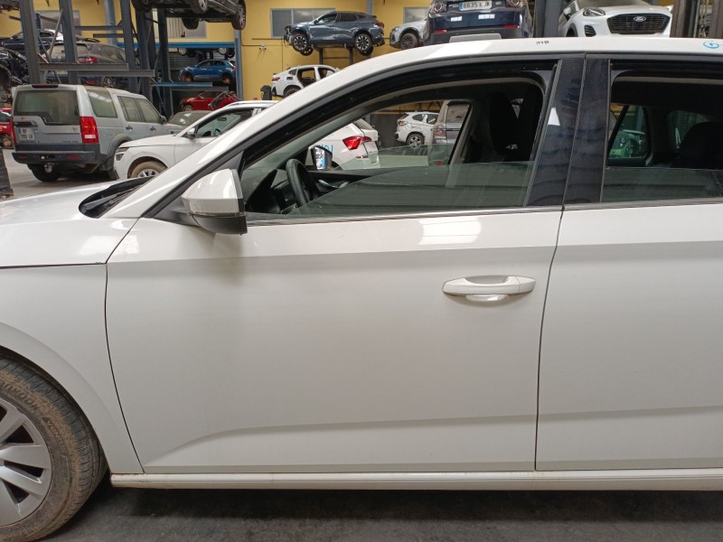 Recambio de puerta delantera izquierda para skoda scala (nw1) 1.0 tsi referencia OEM IAM   