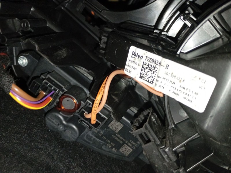 Recambio de ventilador calefaccion para skoda kamiq (nw4) 1.0 tsi referencia OEM IAM 2Q1820021A  