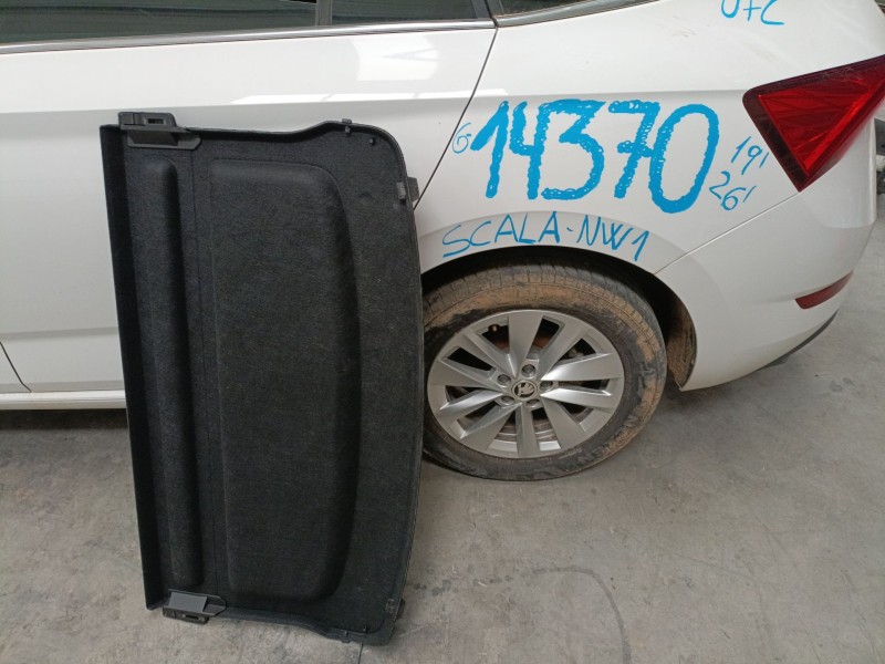 Recambio de bandeja trasera para skoda scala (nw1) 1.0 tsi referencia OEM IAM   