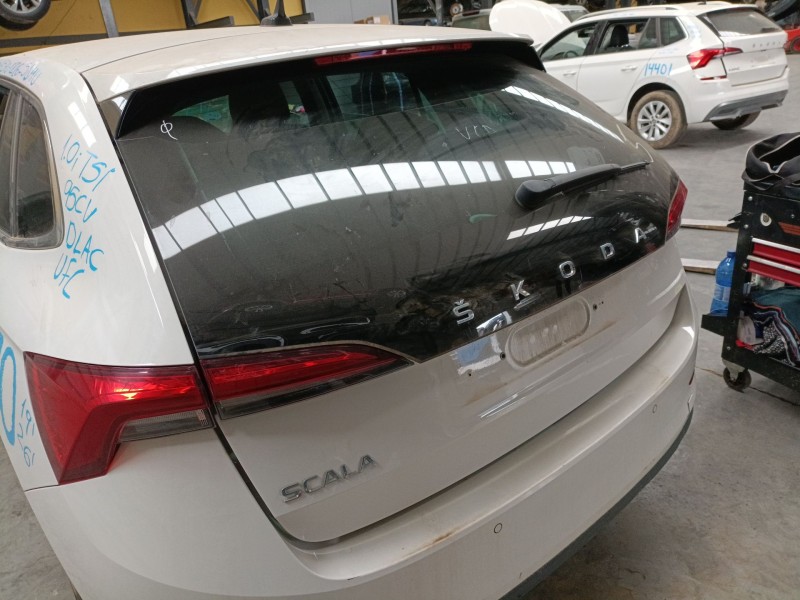 Recambio de porton trasero para skoda scala (nw1) 1.0 tsi referencia OEM IAM   