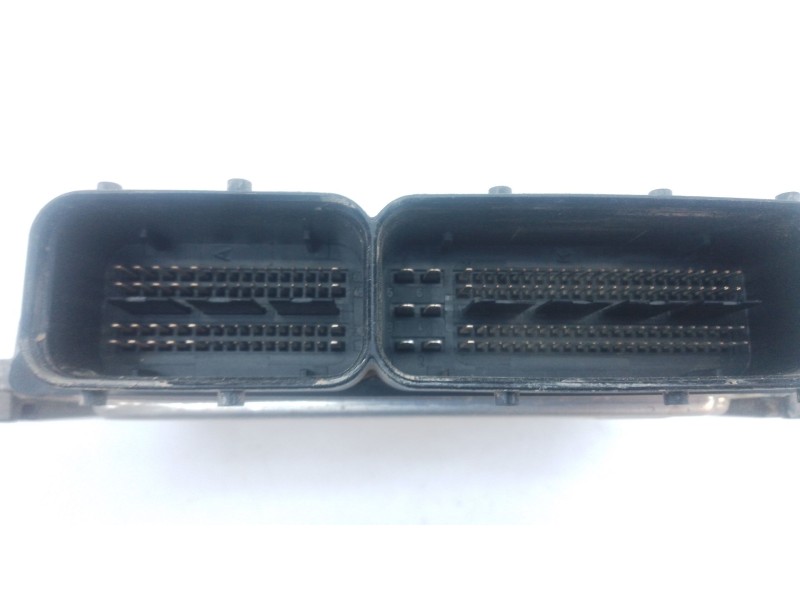 Recambio de centralita motor uce para kia cee´d (jd) 1.6 crdi 128 referencia OEM IAM 391112A950 0281018641 