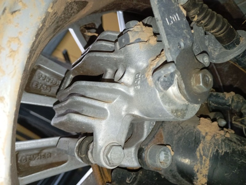 Recambio de pinza freno trasera izquierda para skoda kamiq (nw4) 1.0 tsi referencia OEM IAM   