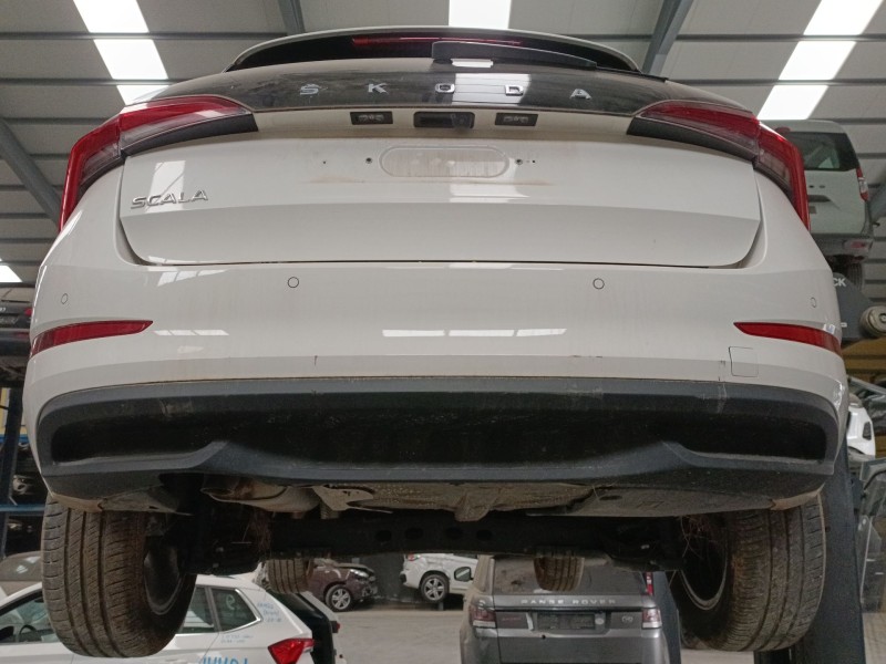 Recambio de paragolpes trasero para skoda scala (nw1) 1.0 tsi referencia OEM IAM   