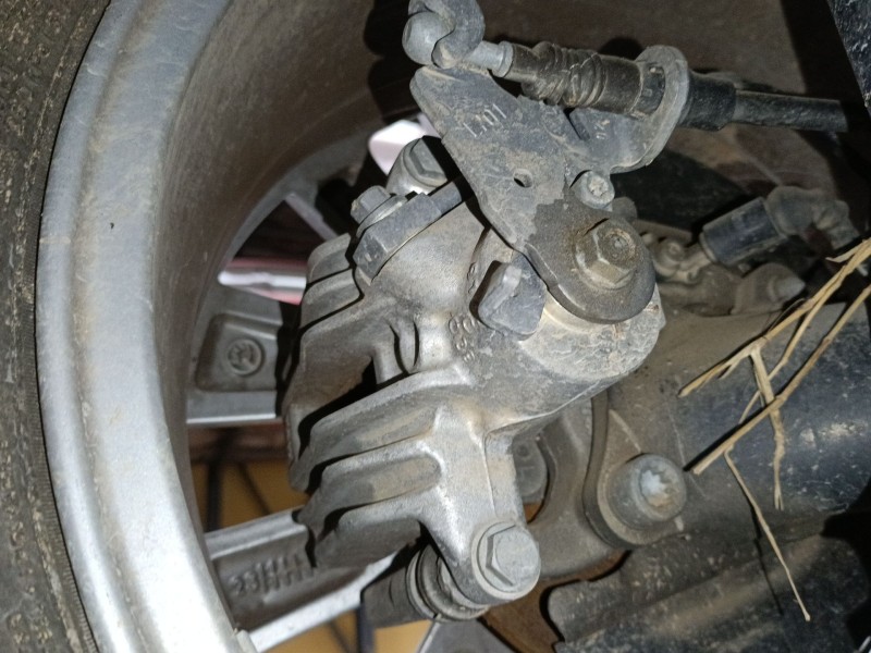 Recambio de pinza freno trasera izquierda para skoda scala (nw1) 1.0 tsi referencia OEM IAM   