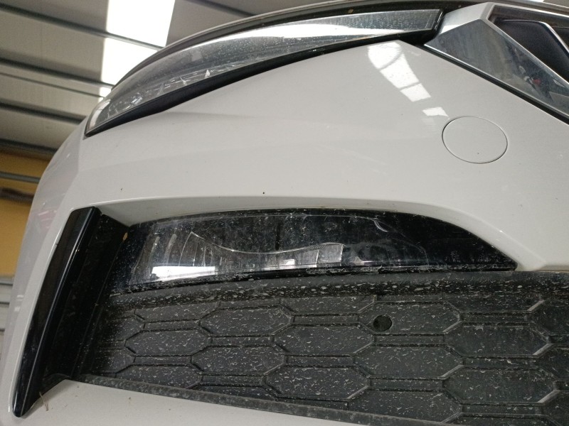 Recambio de faro antiniebla derecho para skoda scala (nw1) 1.0 tsi referencia OEM IAM   