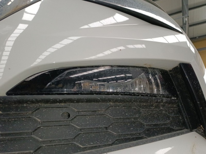 Recambio de faro antiniebla izquierdo para skoda scala (nw1) 1.0 tsi referencia OEM IAM   