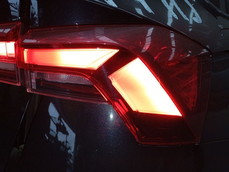 Recambio de piloto trasero derecho para skoda kamiq (nw4) 1.0 tsi referencia OEM IAM   